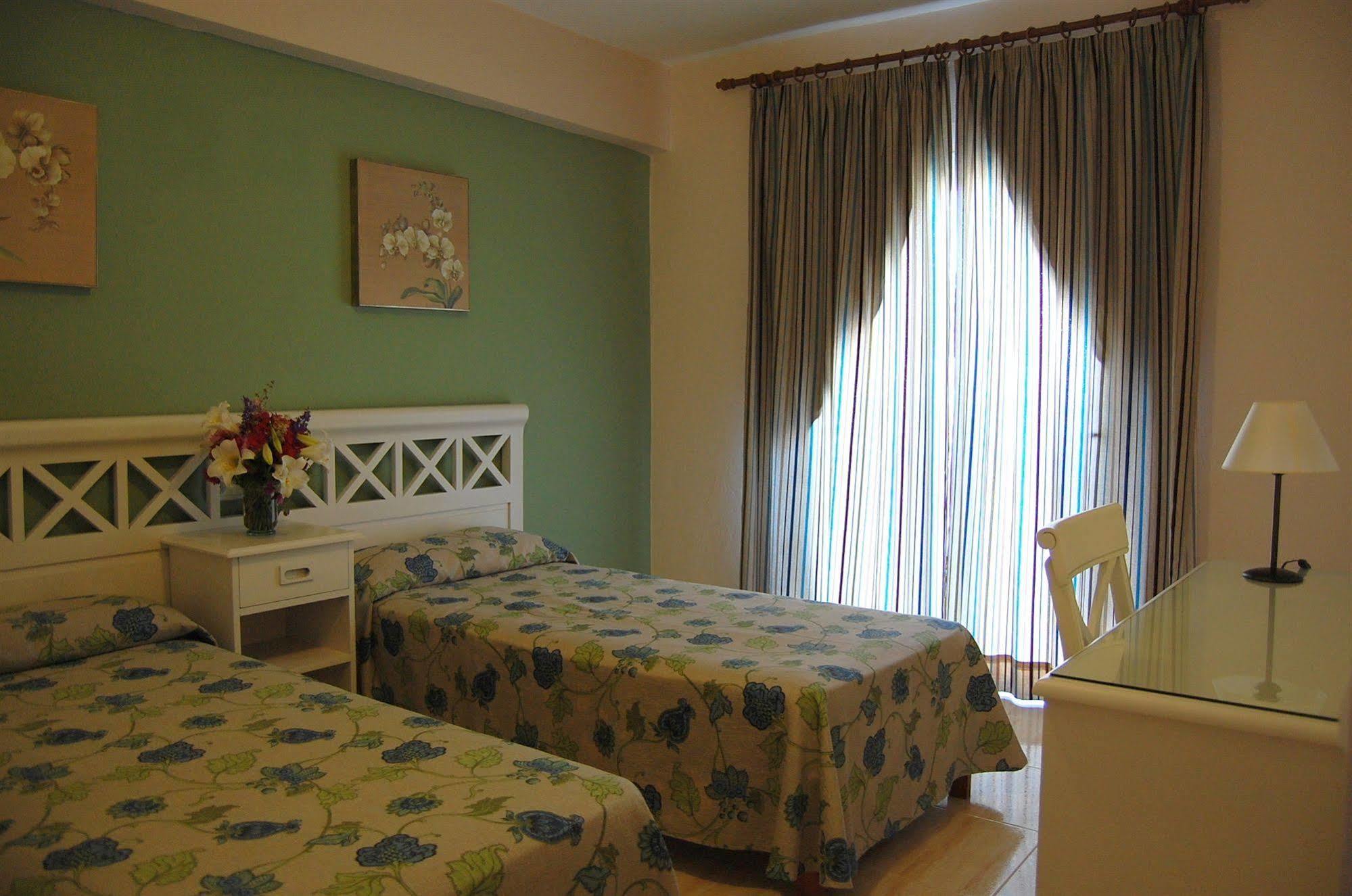 Hotel Mar Y Huerta Es Cana